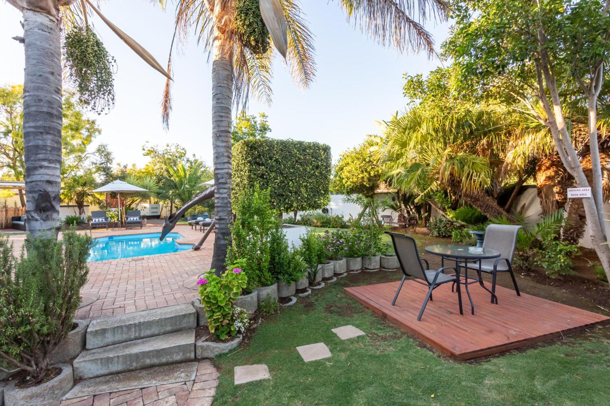 Pictures Guest House Boutique Hotel Oudtshoorn Exterior foto