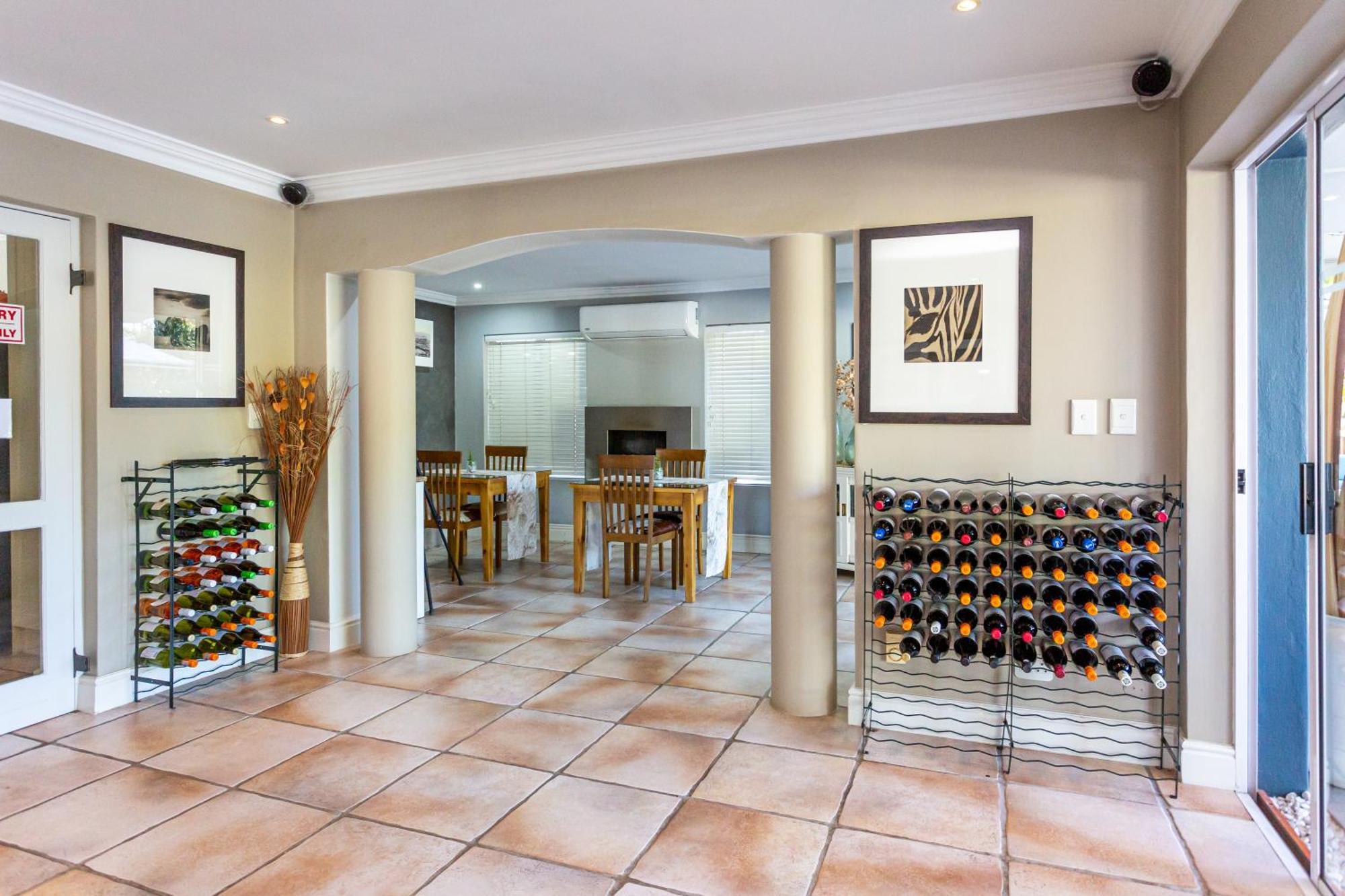 Pictures Guest House Boutique Hotel Oudtshoorn Exterior foto